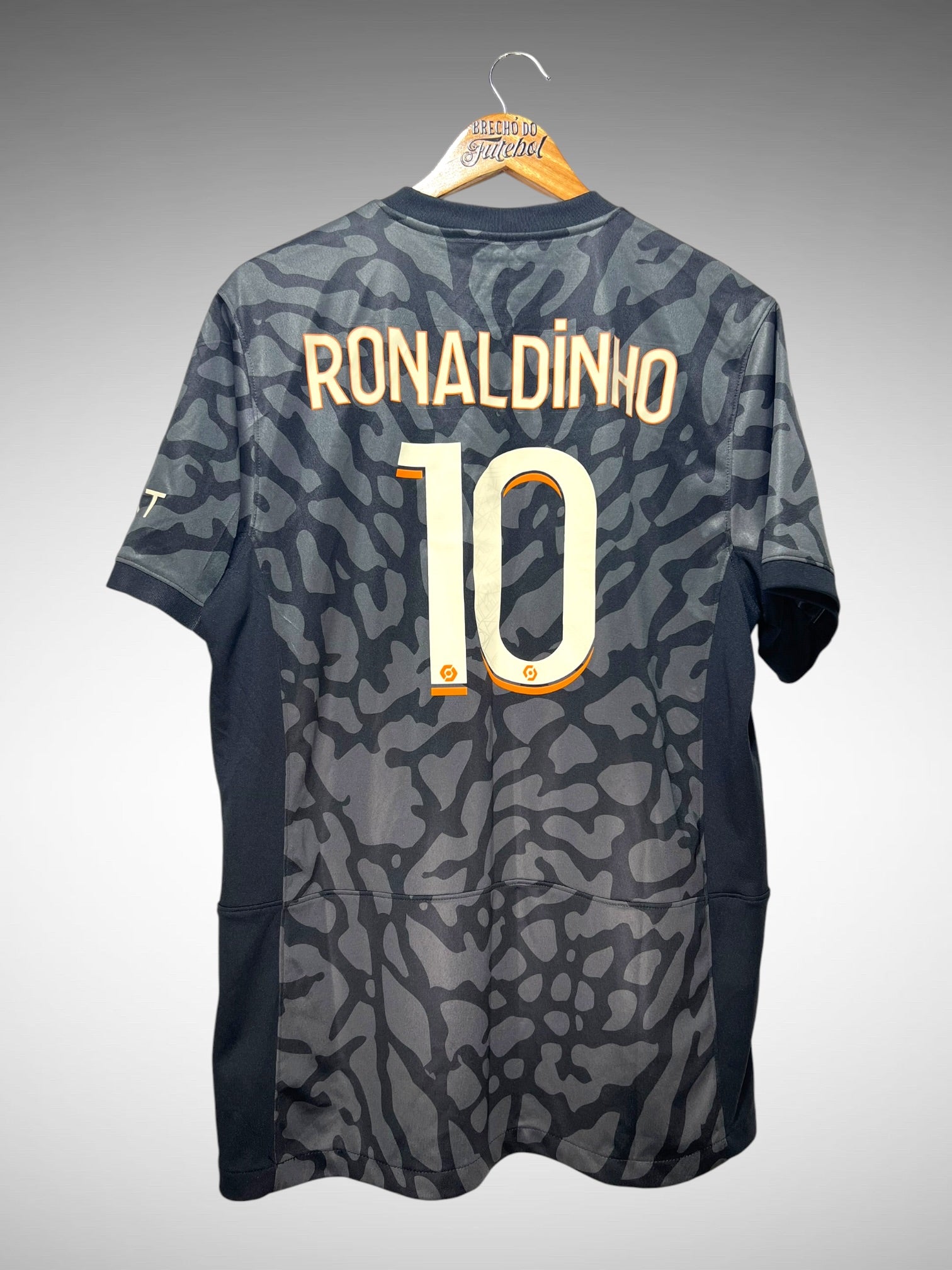 Paris Saint-Germain 2023 Terceira Camisa Tam G N 10 Ronaldinho.