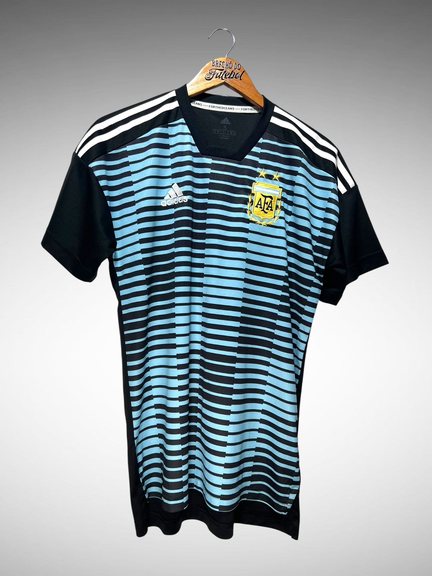 Argentina 2018 Camisa Pré-Jogo Tam P.