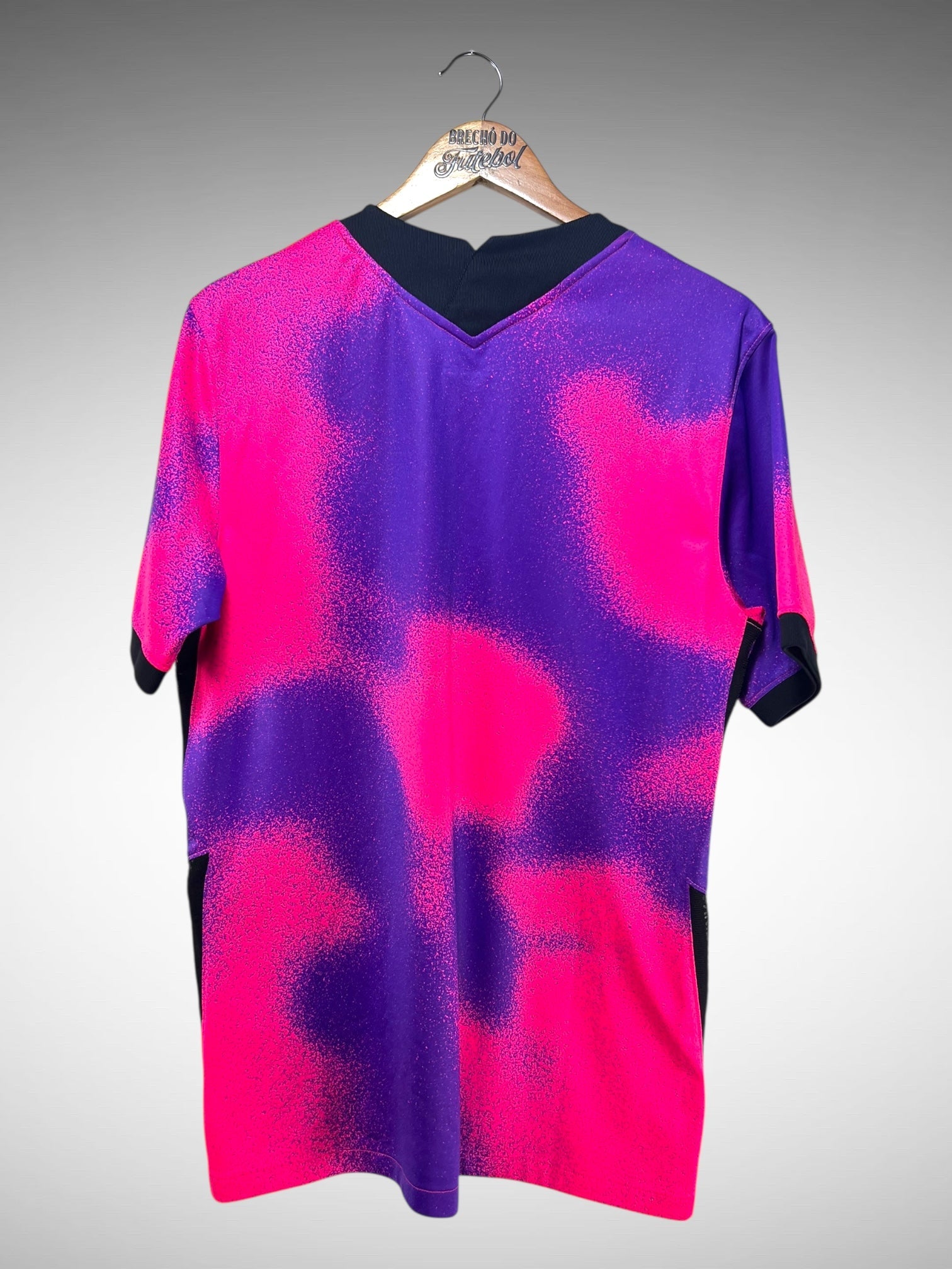 Paris Saint-Germain 2021 Terceira Camisa Tam M .