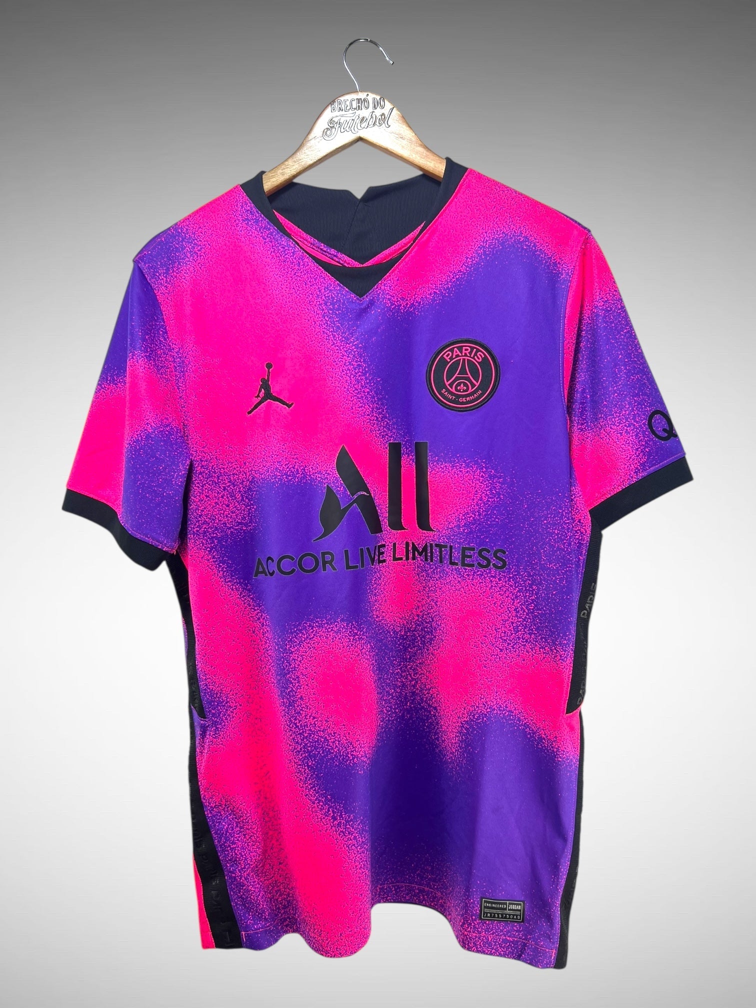 Paris Saint-Germain 2021 Terceira Camisa Tam M .