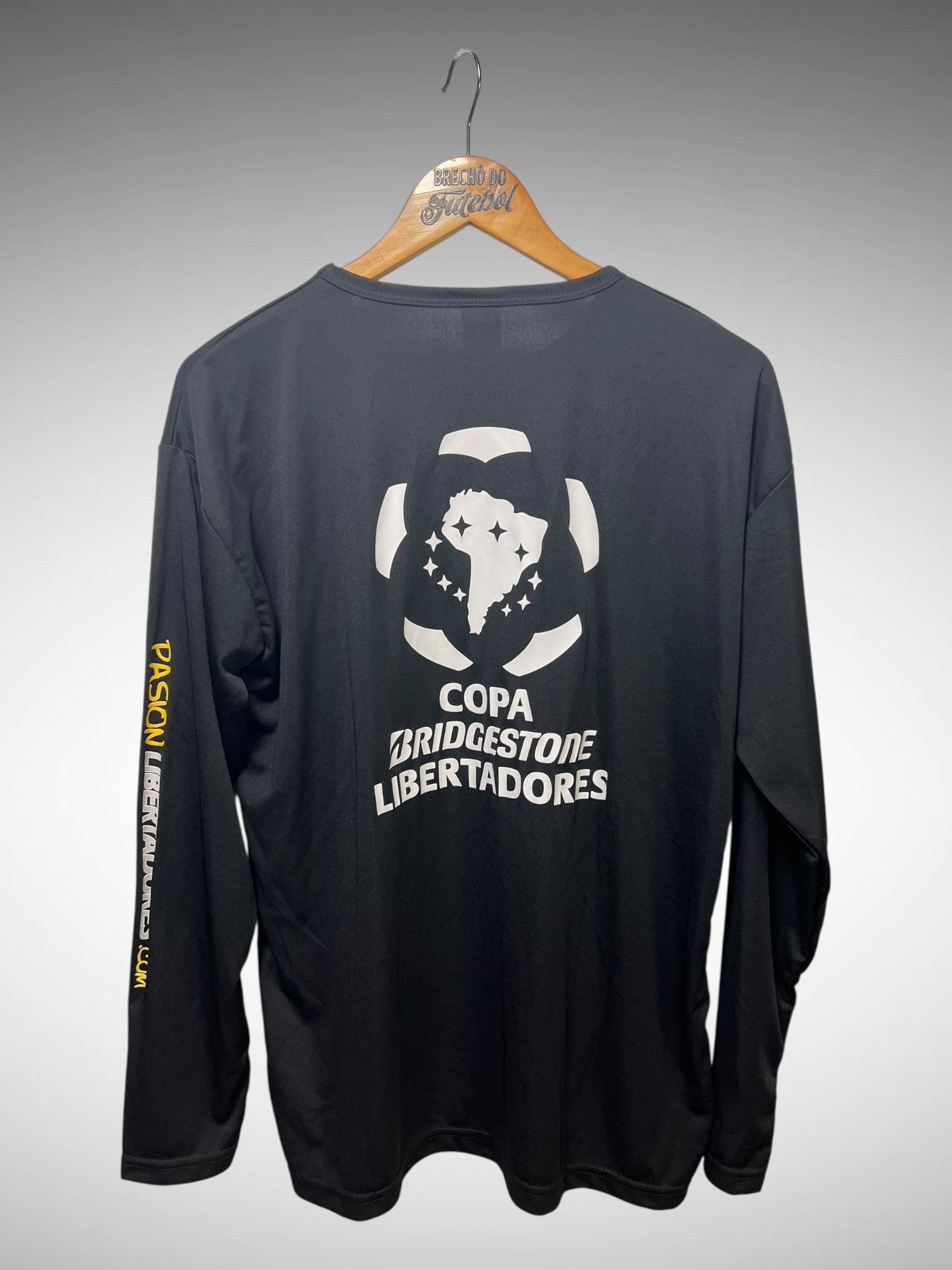 Copa Libertadores Camiseta Staff Tam GG Mangas Longas.