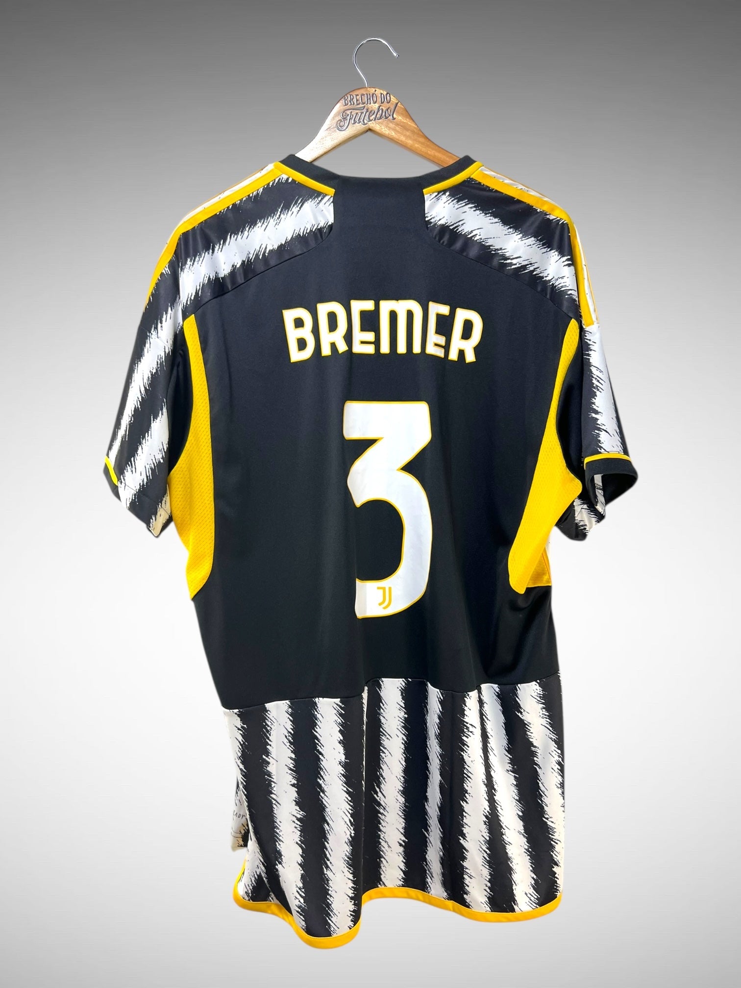 Juventus 2023 Primeira Camisa Tam 3G N 3 Bremer.