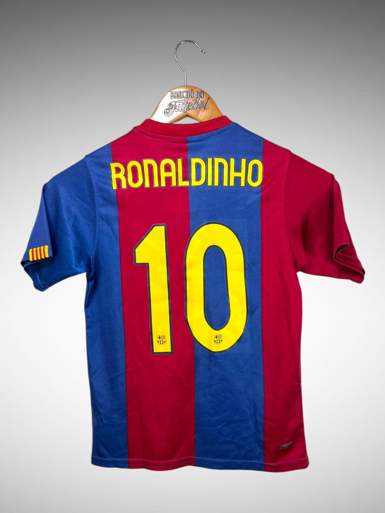 Barcelona 2006 Primeira Camisa Tam 4 Anos Infantil N 10 Ronaldinho