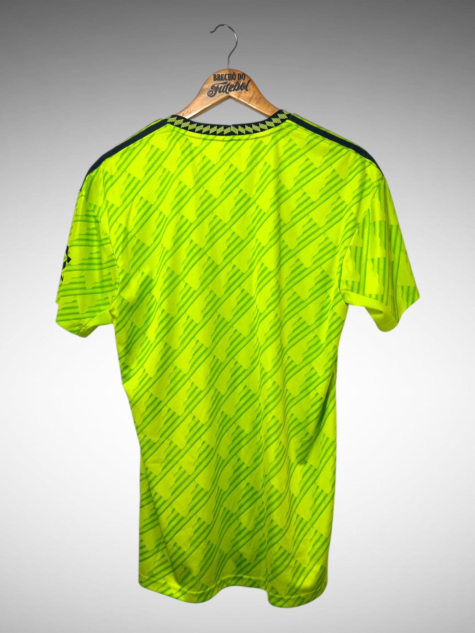 Manchester United 2022 Terceira Camisa Tam M.