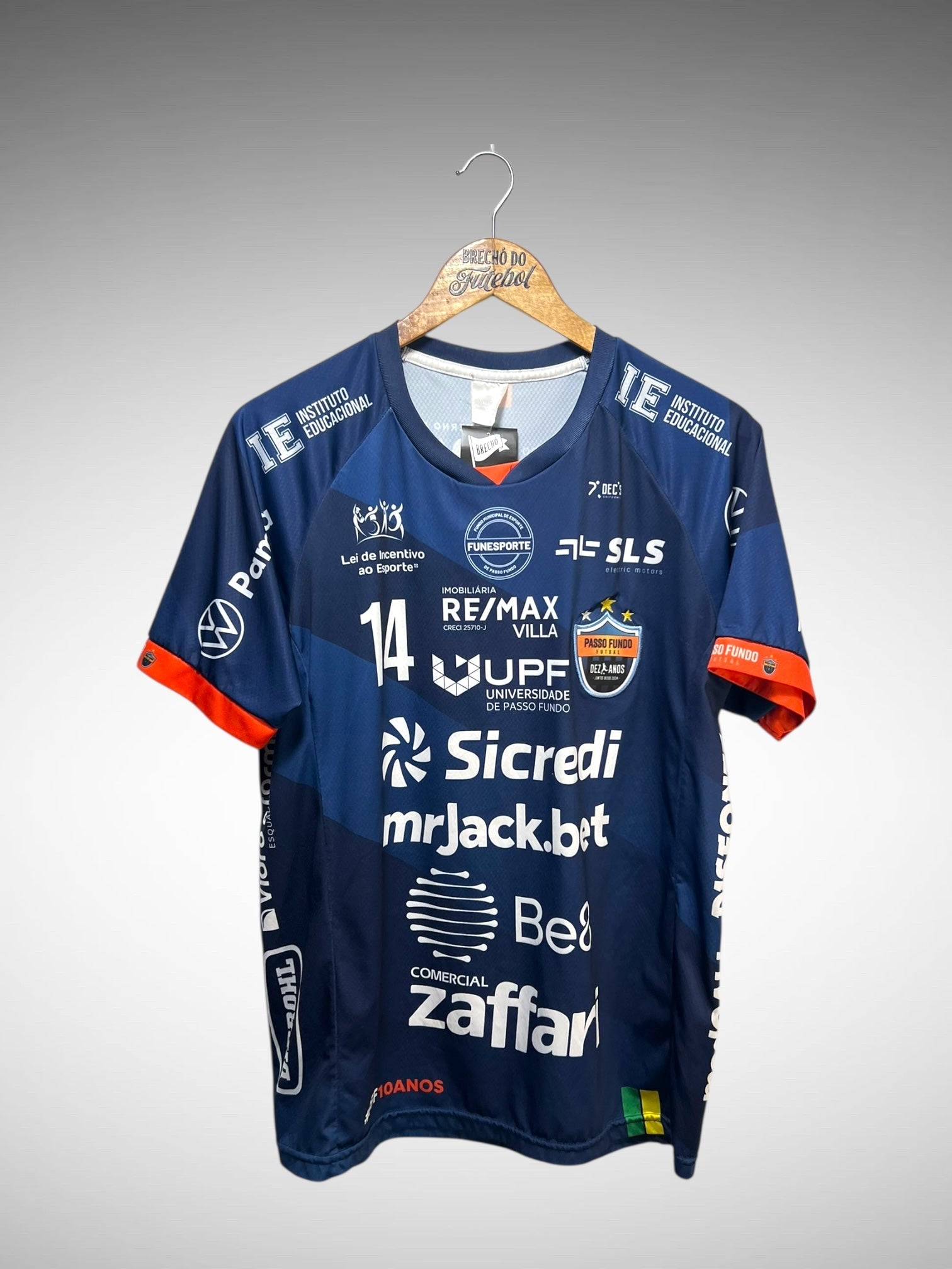 Passo Fundo Futsal-RS Segunda Camisa Tam G N 14.