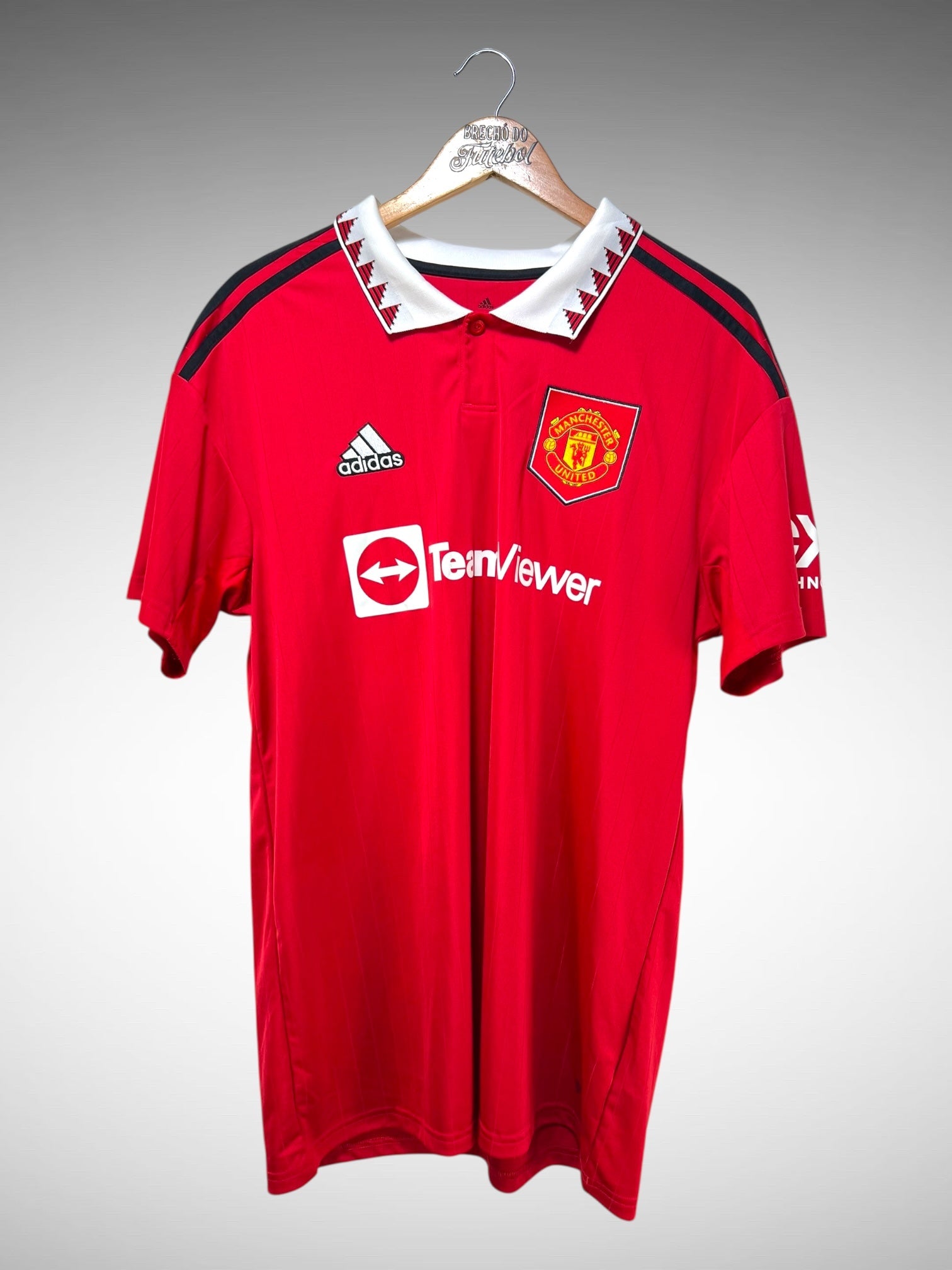 Manchester United 2022 Primeira Camisa Tam G.