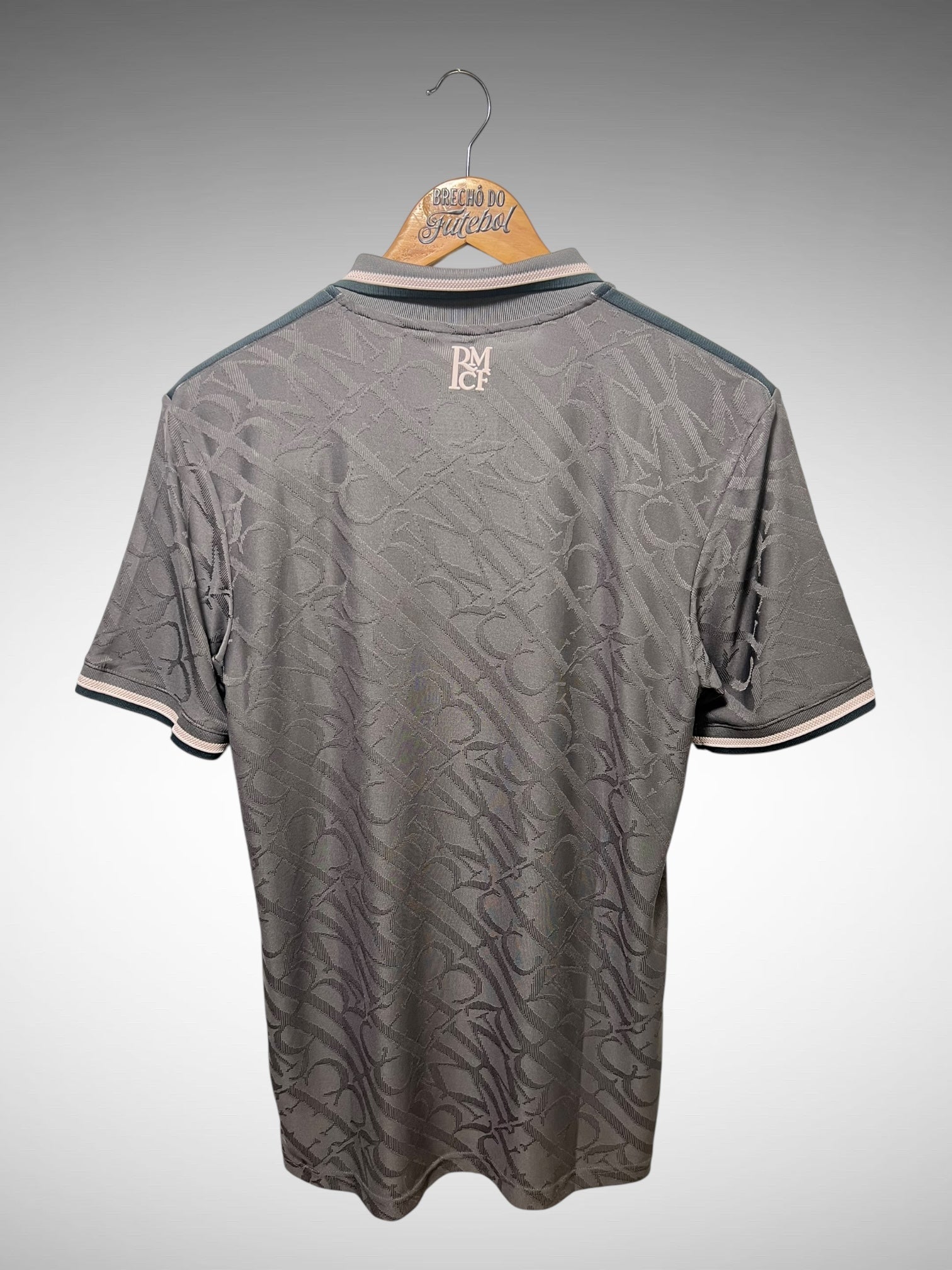 Real Madrid 2024 Terceira Camisa Tam M