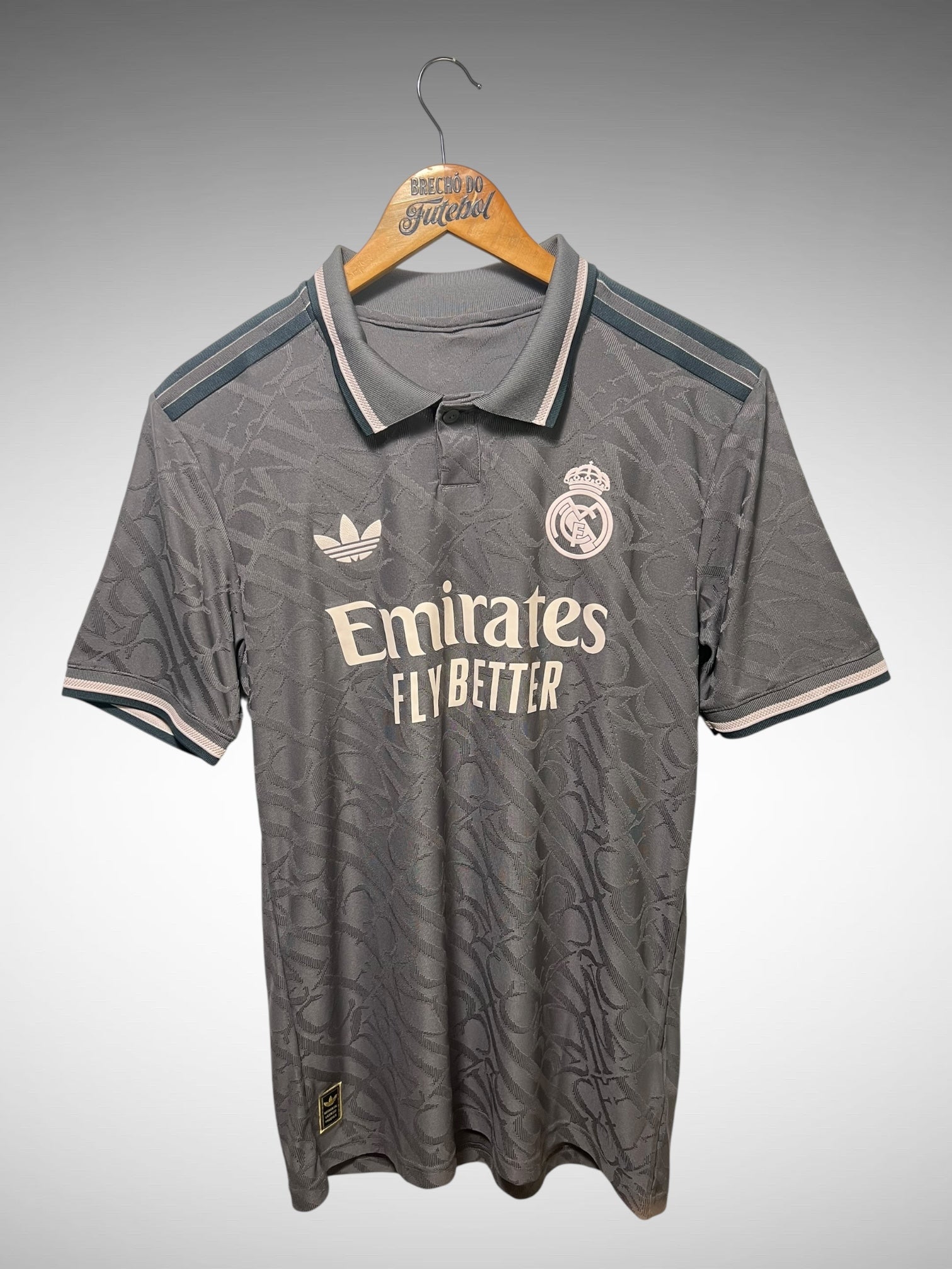 Real Madrid 2024 Terceira Camisa Tam M