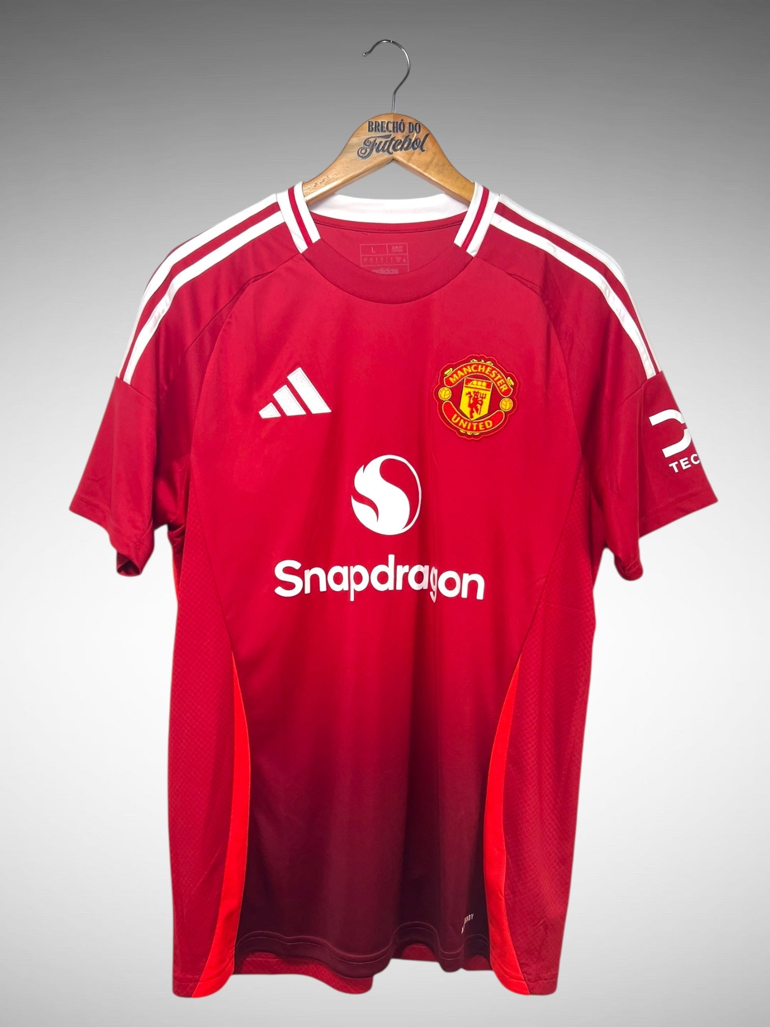 Manchester United 2024 Primeira Camisa Tam G.