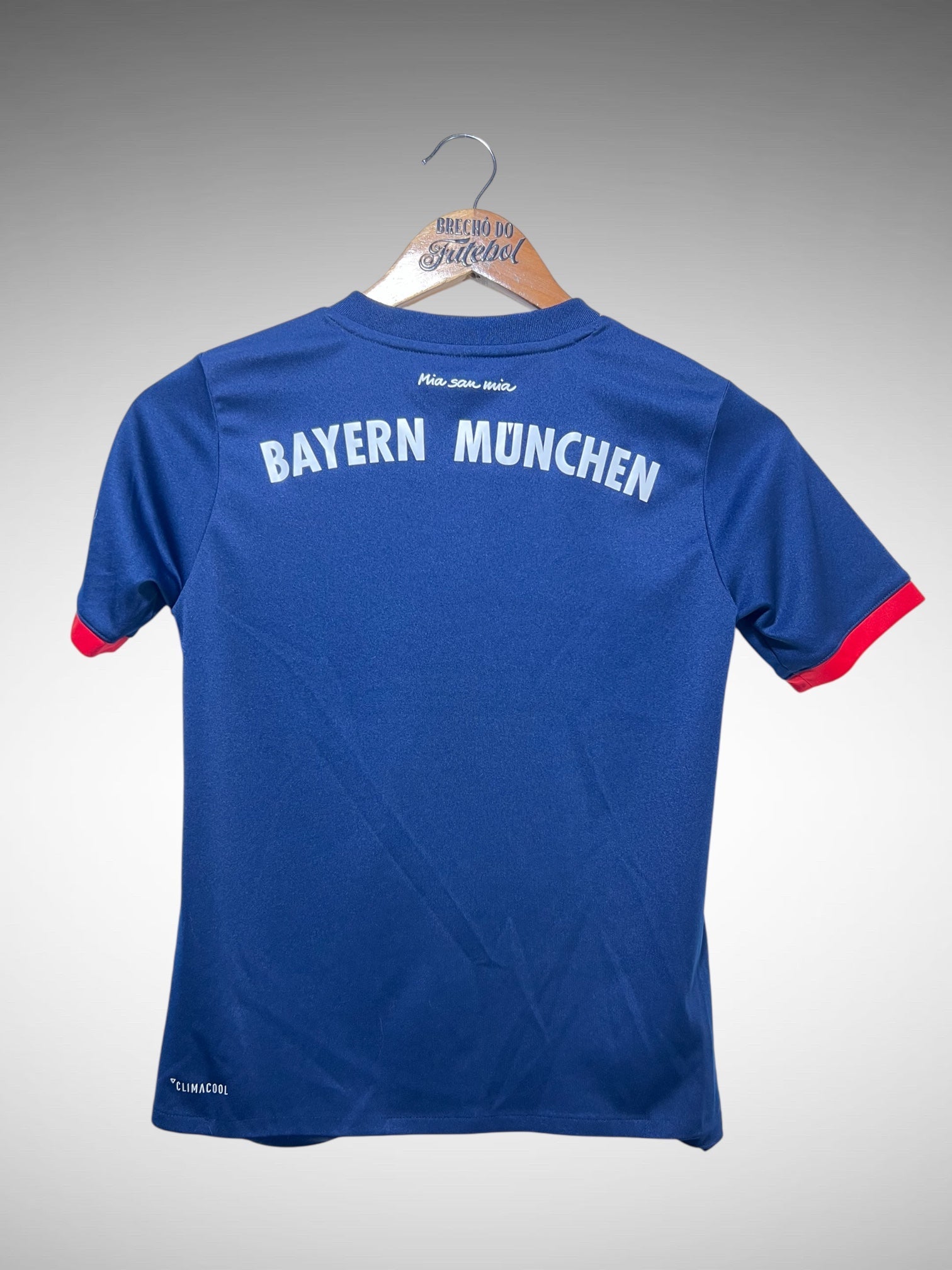 Bayern de Munique 2017 Segunda Camisa Tam 10 anos Infantil.