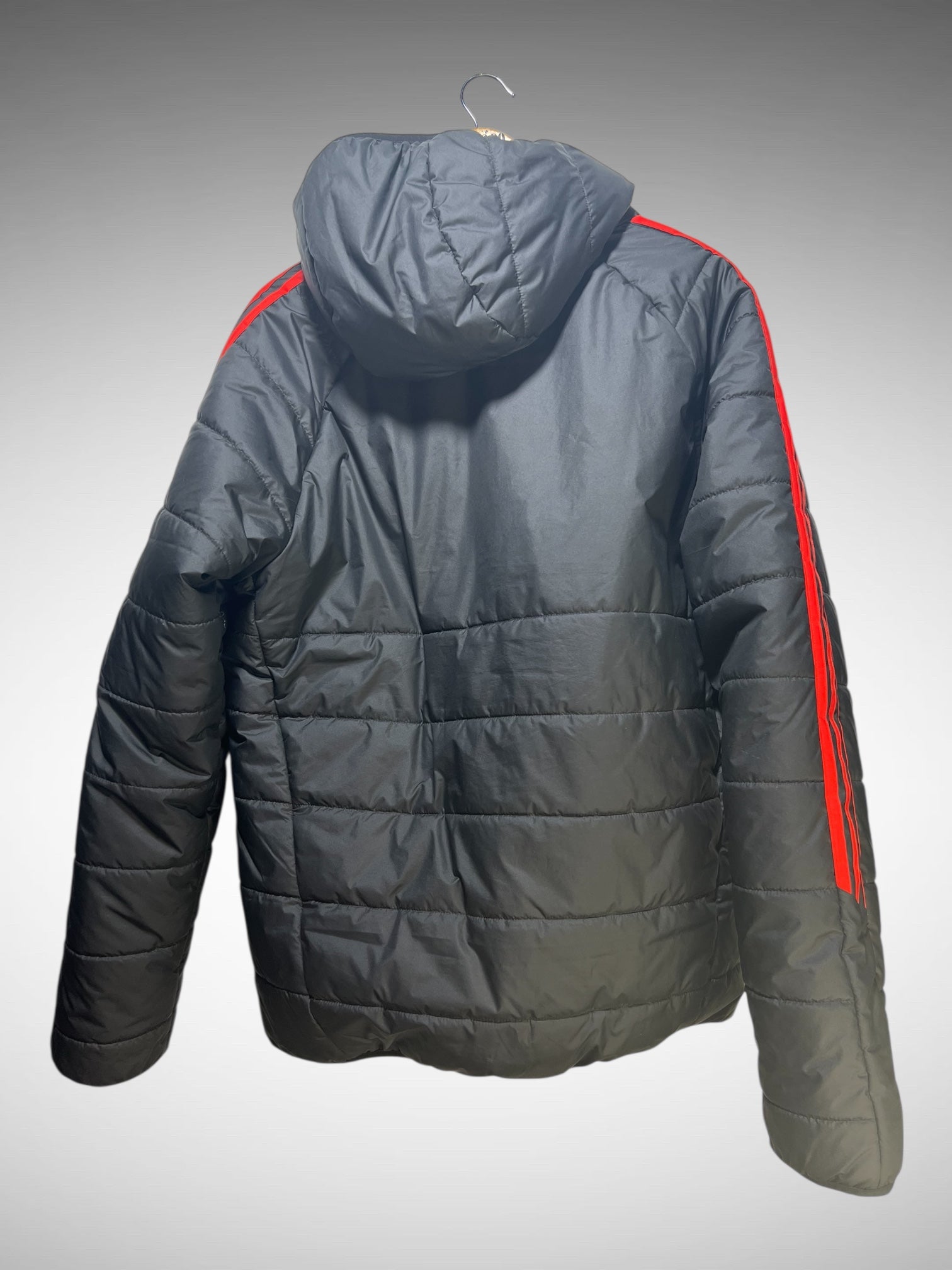 Internacional 2024 Parka Tam G.