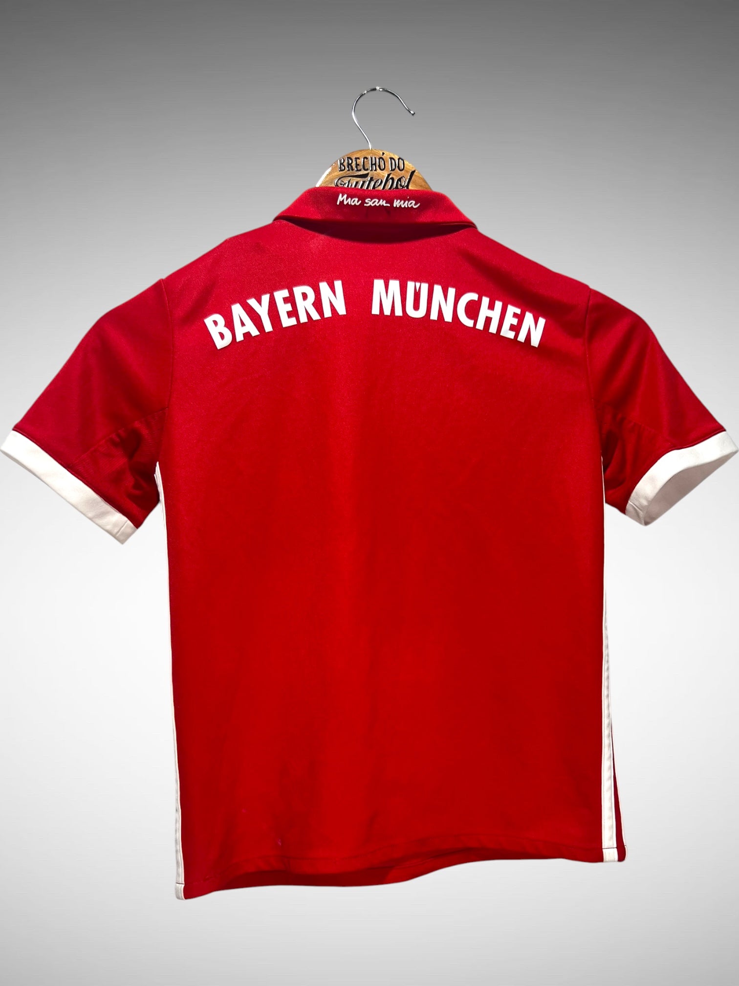 Bayern de Munique 2016 Primeira Camisa Tam 10 anos Infantil.