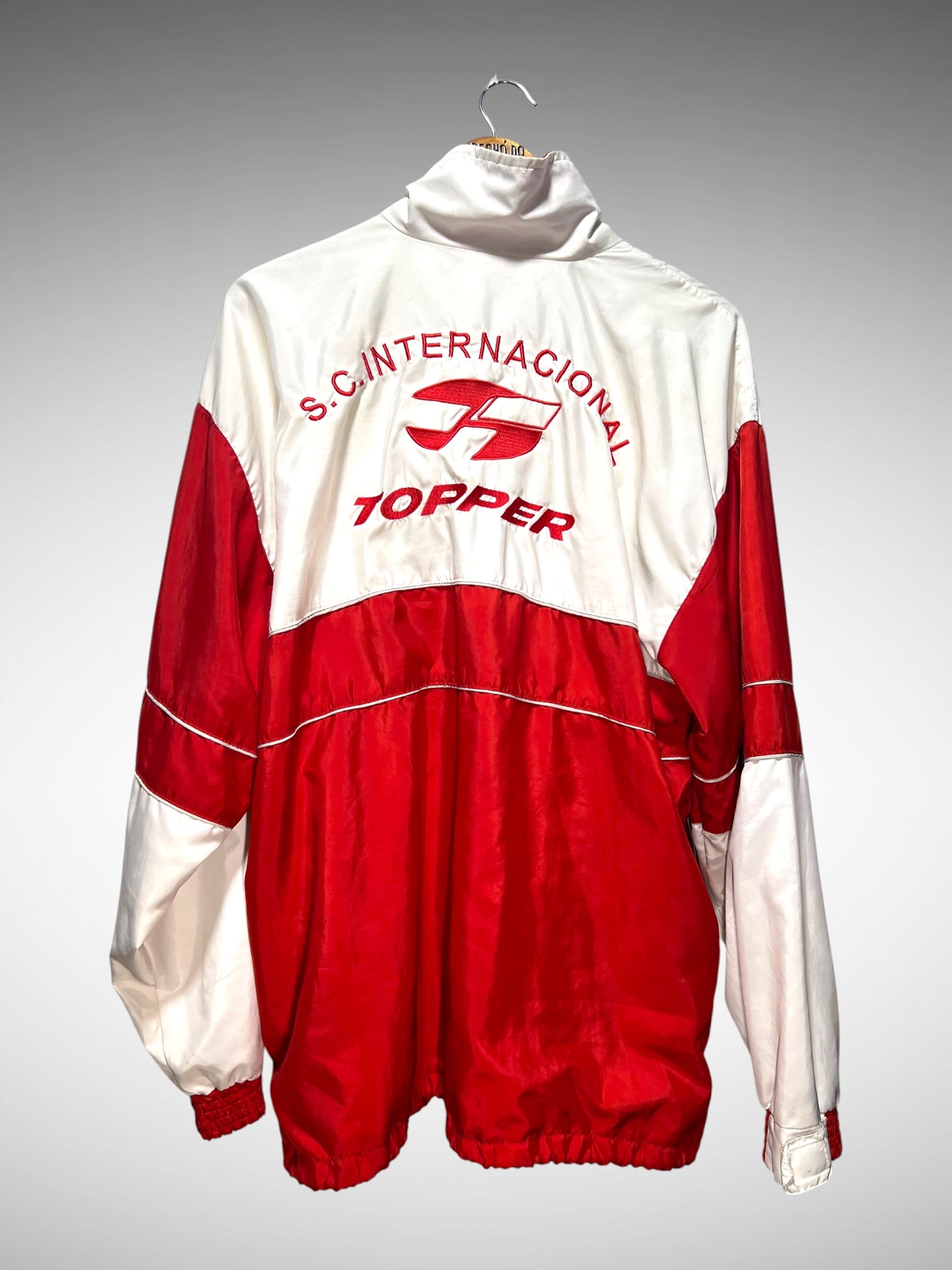 Internacional 2004 Parka Tam M.