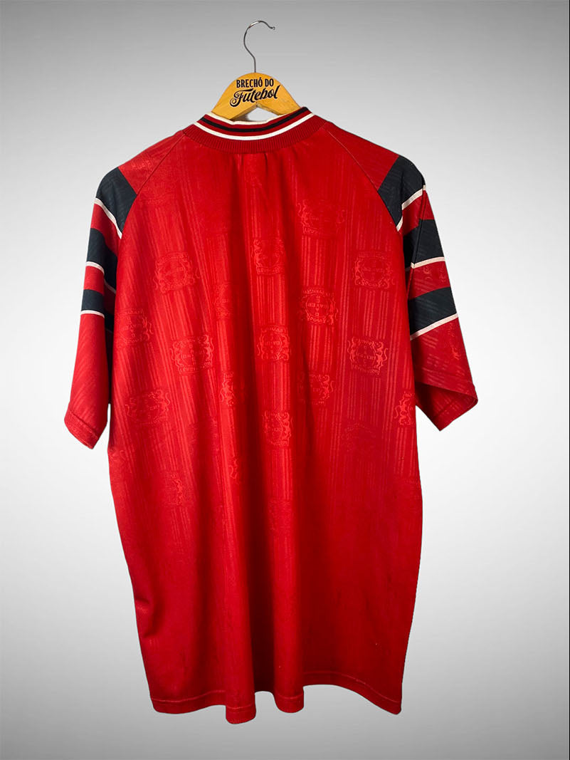 Bayer Leverkusen 1996 Primeira Camisa Tam GG.