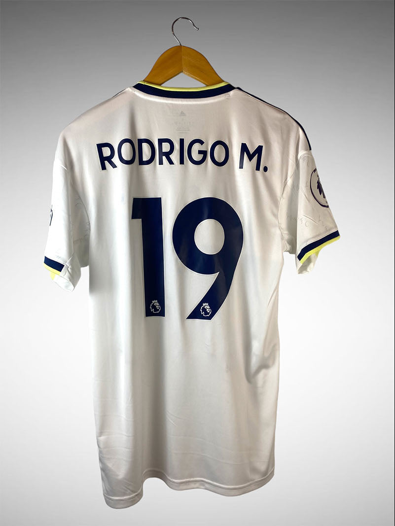 Leeds United 2022 Primeira Camisa Tam P N# 19 Rodrigo.