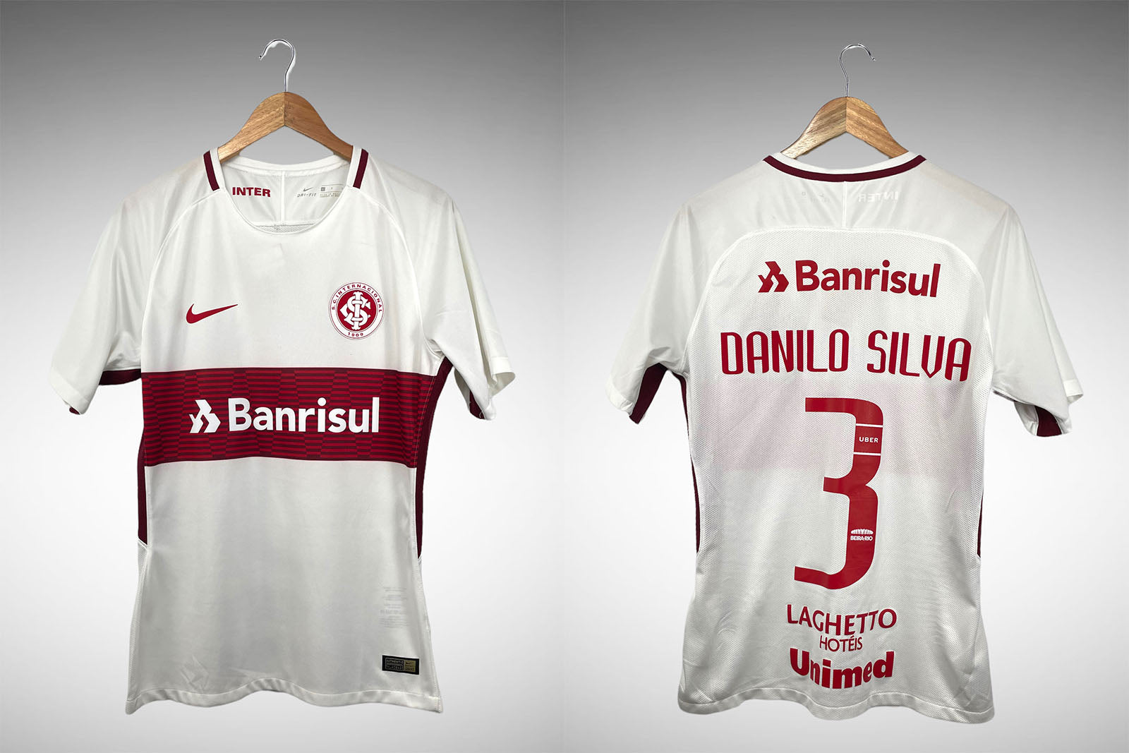 Internacional 2017 Camisa Reserva Tamanho G Nº 3 Danilo Silva.
