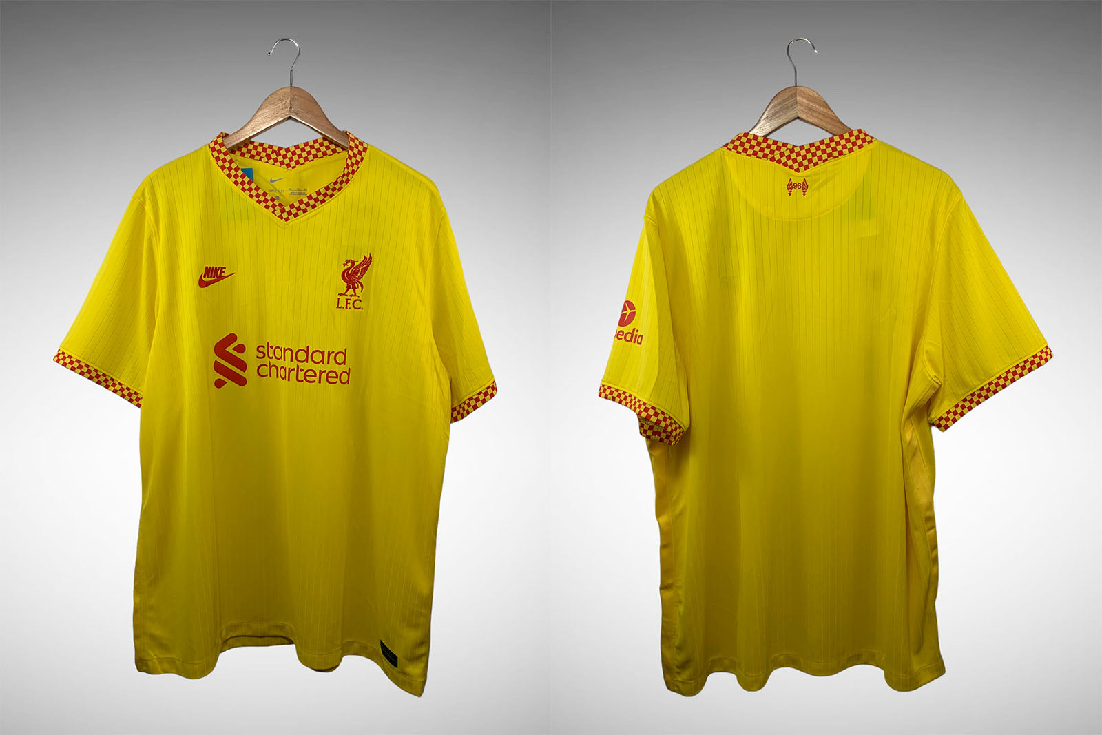 Liverpool 2021 Terceira Camisa Tam 3g.
