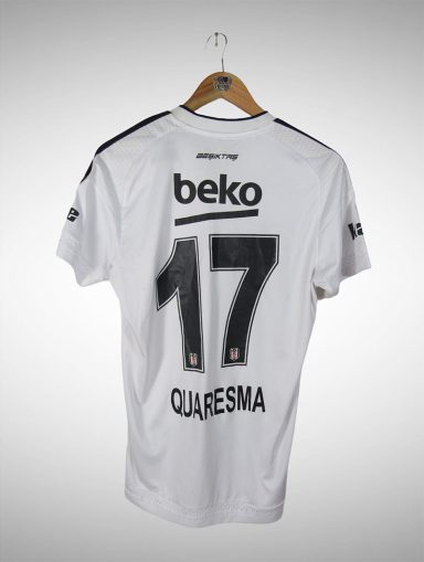 Besiktas 2015 Primeira Camisa Tam M N# 17 Quaresma. - Brechó do Futebol