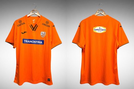 Associação Carlos Barbosa 2023 Primeira Camisa Tam GG.
