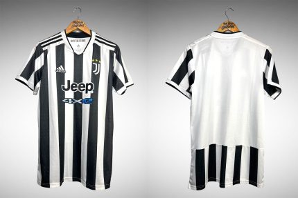 Juventus 2021 Primeira Camisa Tam M.