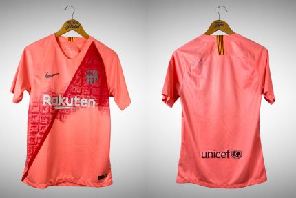 Barcelona 2018 Terceira Camisa Tam P.
