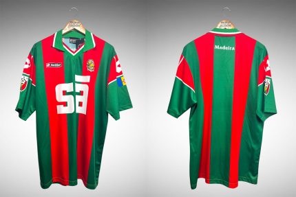 Marítimo 2001 Primeira Camisa Tam 2GG.