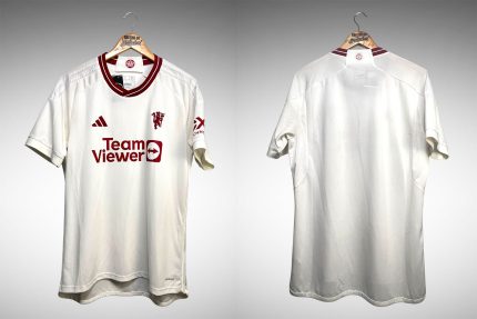 Manchester United 2023 Terceira Camisa Tam G.