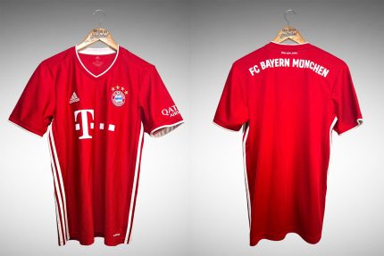 Bayern de Munique 2020 Primeira Camisa Tam M.