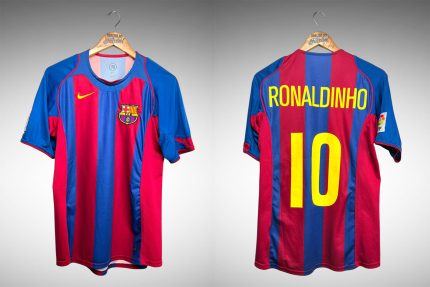 Barcelona 2005 Primeira Camisa Tam P Nº 10 Ronaldinho.