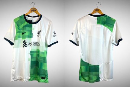Liverpool 2023 Segunda Camisa Tam G.