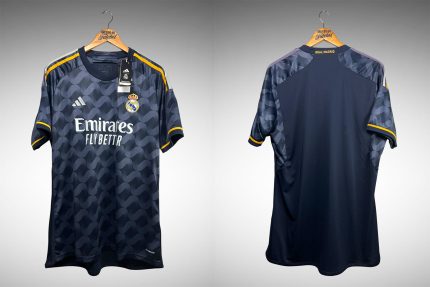 Real Madrid 2023 Segunda Camisa Tam GG.