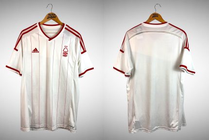 Nottingham Forest 2014 Segunda Camisa Tam GG.