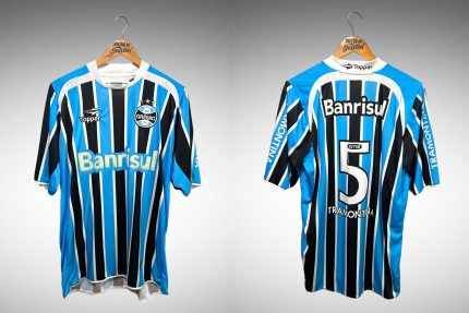 Grêmio 2011 Primeira Camisa Tam 4G Nº5.