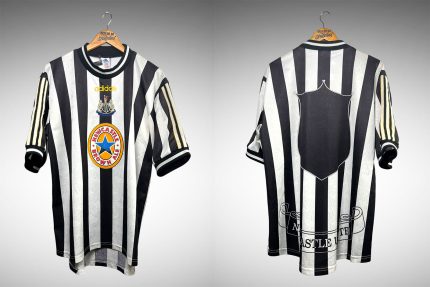 Newcastle United 1997 Primeira Camisa Tam GG.