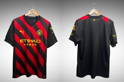 Manchester City 2022 Segunda Camisa Tam G.