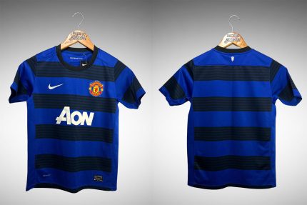 Manchester United 2012 Terceira Camisa Tam M Infantil.