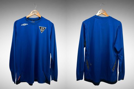 LDU De Quito 2007 Segunda Camisa Tam G Mangas Longas.