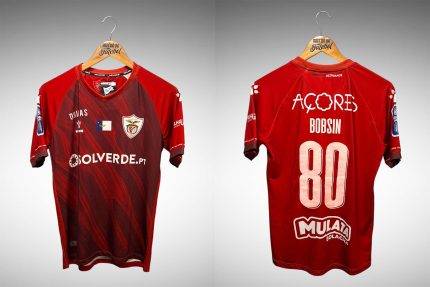 C.D. Santa Clara 2022 Primeira Camisa Tam M Nº80 Bobsin.